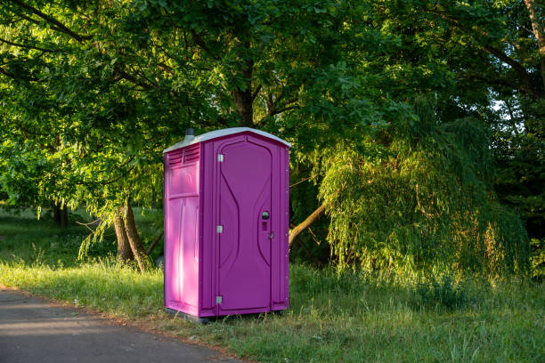 Best Portable restroom trailer rental  in La Harpe, IL